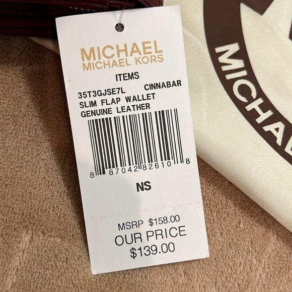 MK leather wallet - Picture 6 of 7